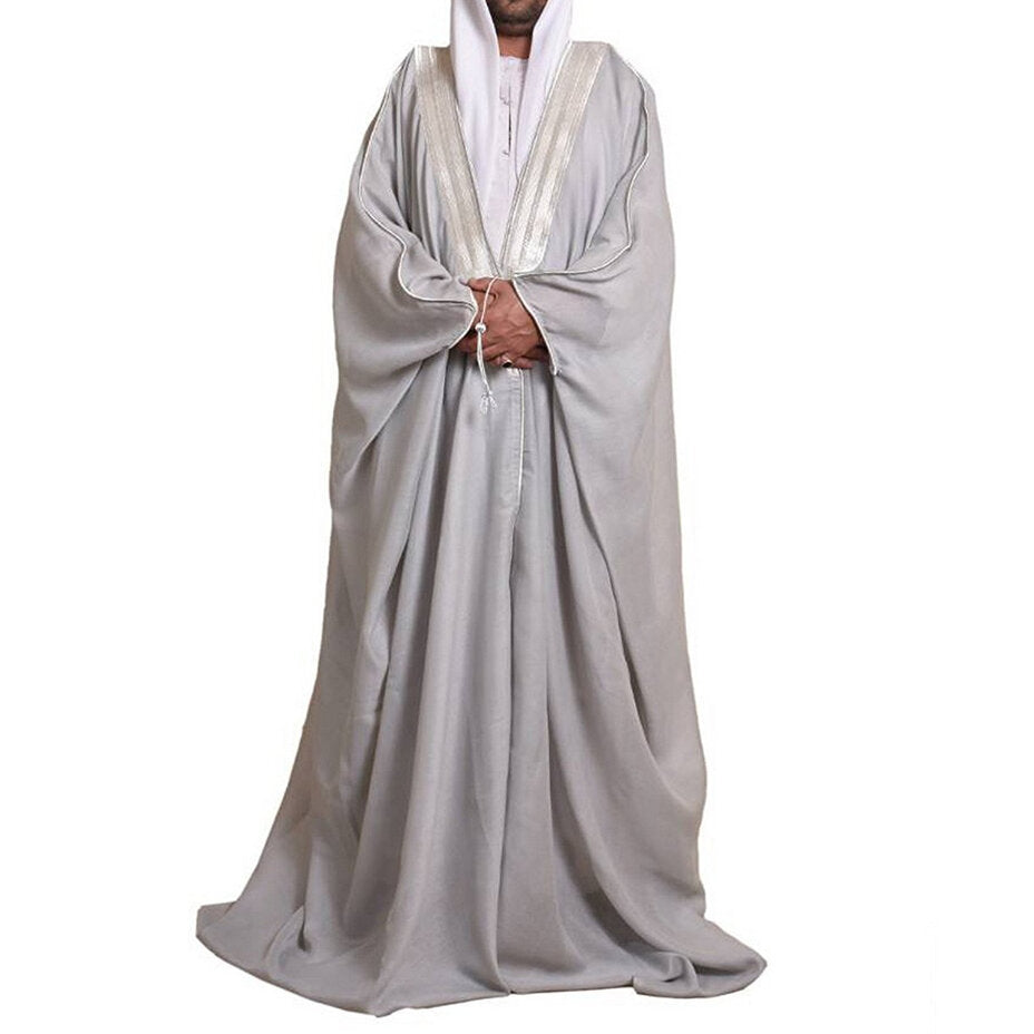 Bisht (Burnous) 
Saoudien