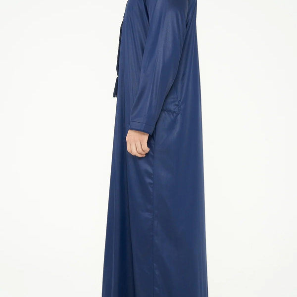 Qamis Emirati